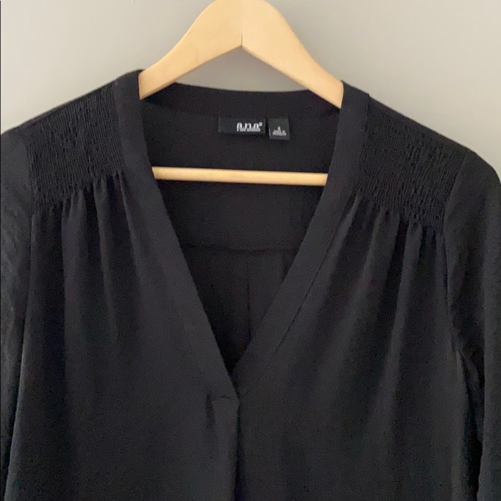 Blouse - Picture 2 of 2